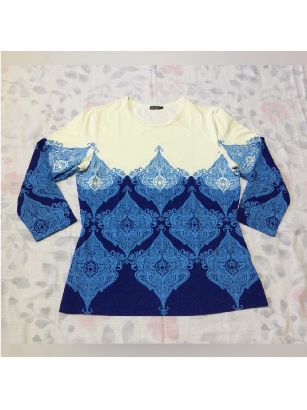 J. McLaughlin Top Large